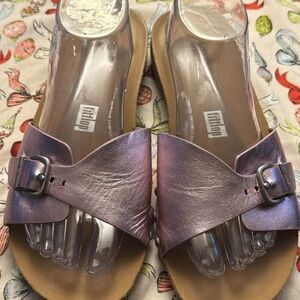Metallic Pink Fitflop Size 9